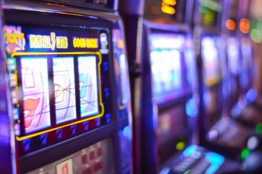 66zzbet অ্যাপে লেপ্রিকন রিচেস গেমপ্লে ইন্টারফেস